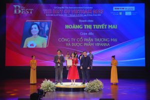 GIÁM ĐỐC CÔNG TY CP TM VÀ DƯỢC PHẨM VIPANNA ĐƯỢC VINH DANH TRONG BUỔI LỄ TRAO GIẢI ‘THE BEST OF VIETNAM 2023’